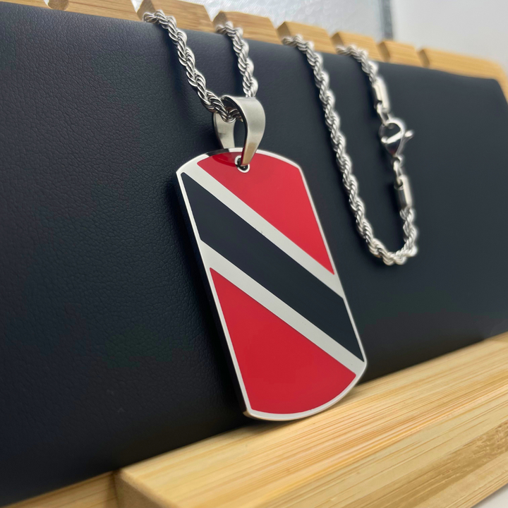 T&T Flag + Chain