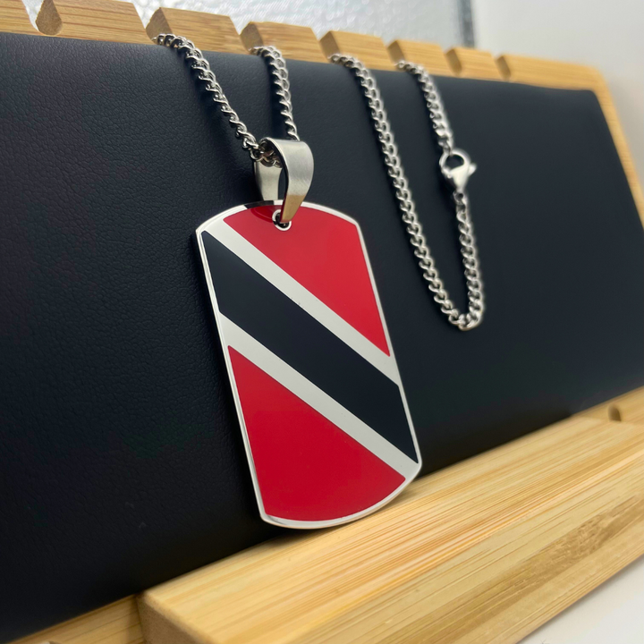 T&T Flag + Chain
