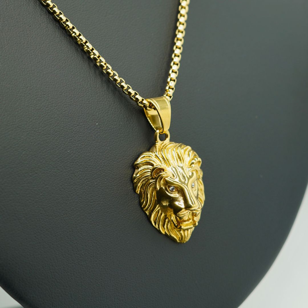Lion + Chain