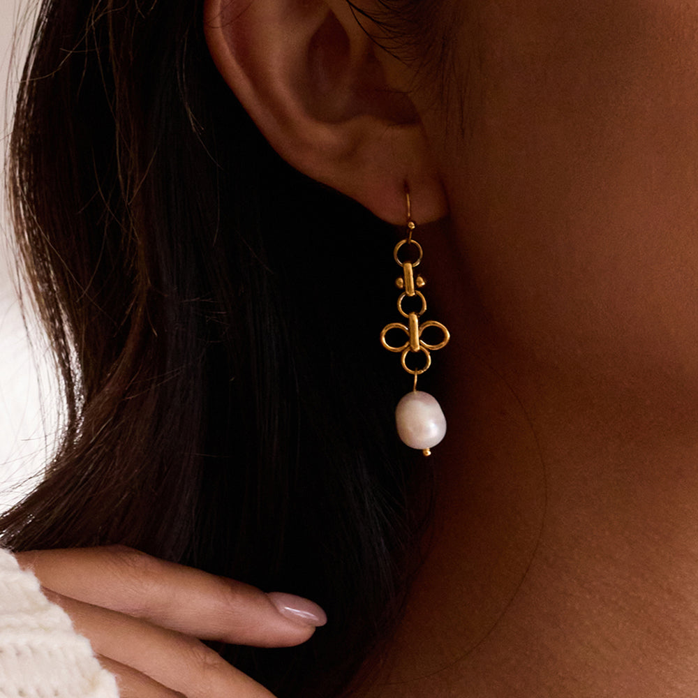 Pearl Drop Earrings