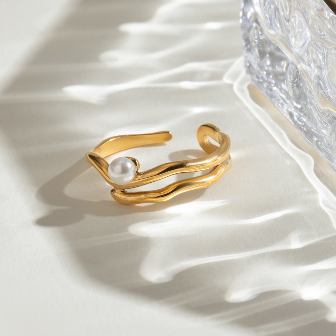 Wave Pearl Ring