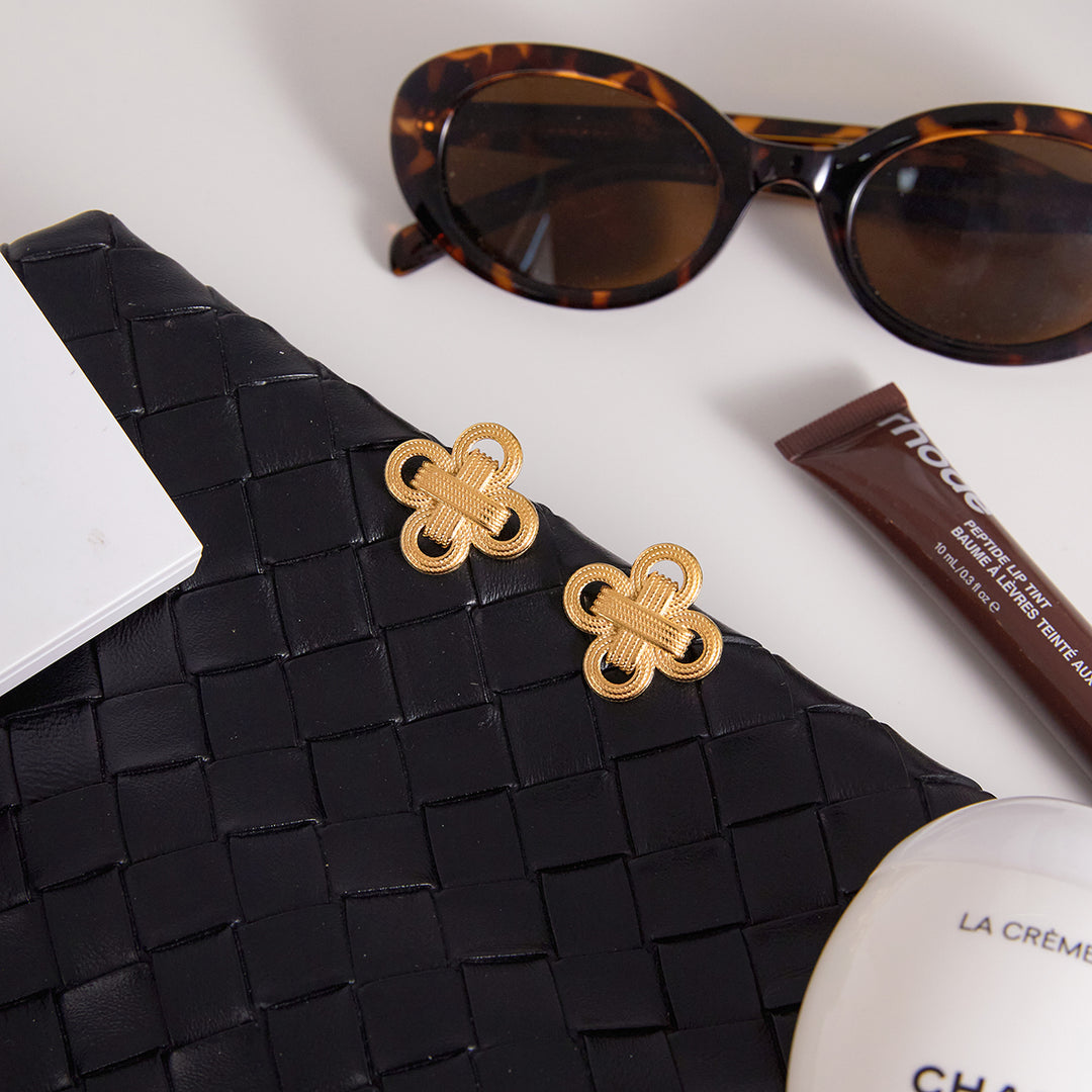 Retro Clover Stud Earrings